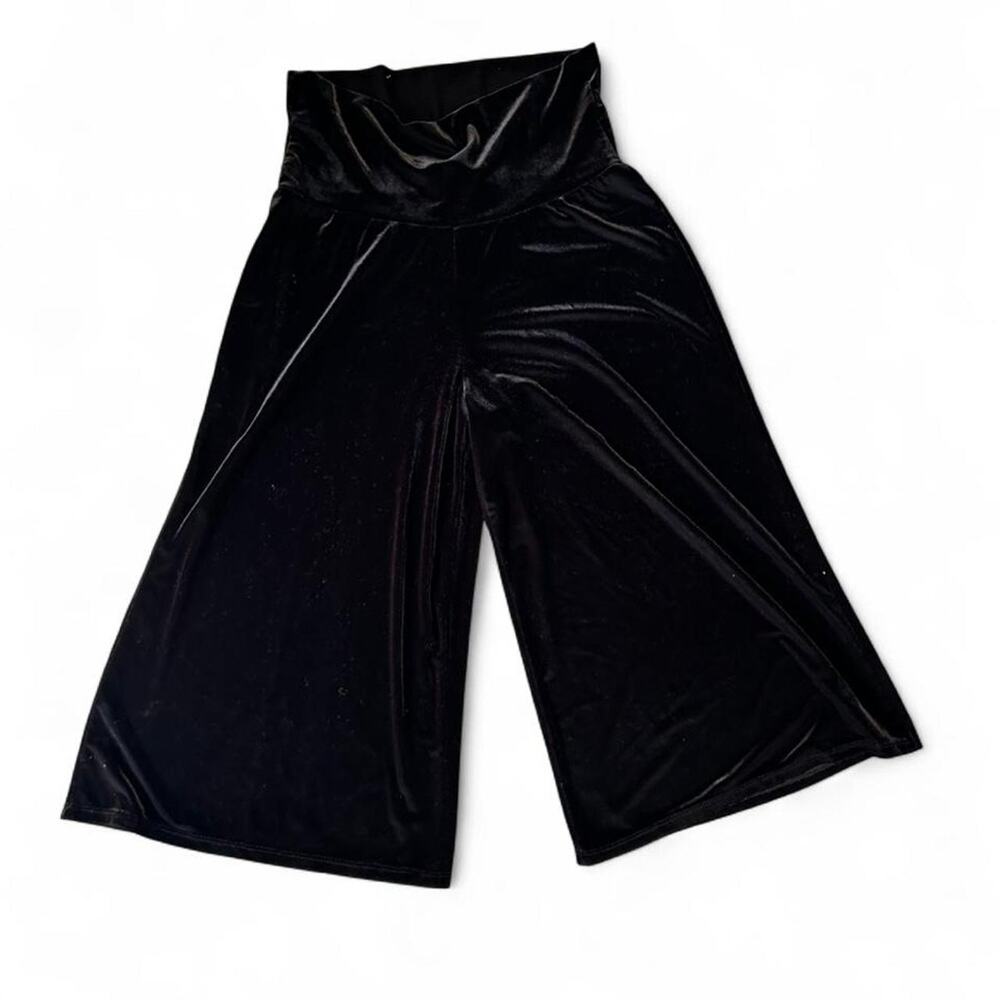 Large vintage 90s Black velvet gauchos whimsygoth relaxed coquette glam